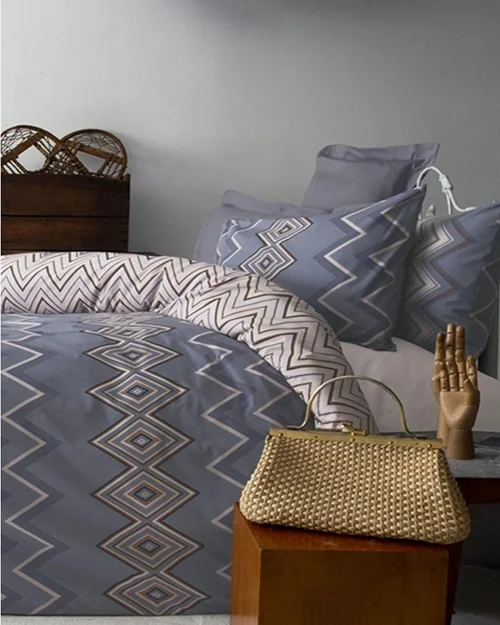 سرویس کاور روتختی ایسیمو کوئین HESSEL ISSIMO