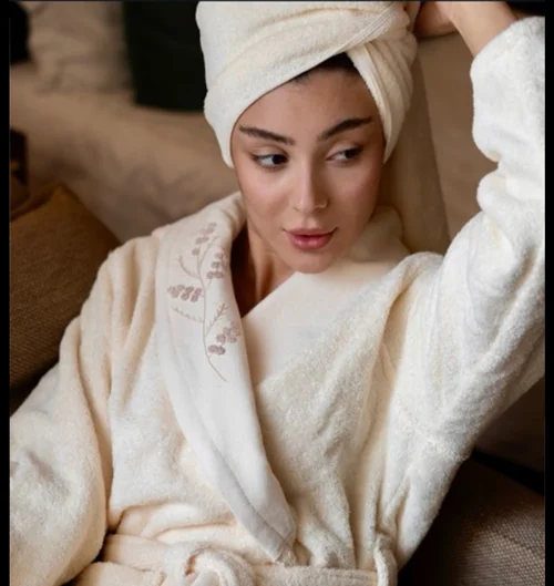 حوله پالتویی زنانه نارین ساپ مدل LUVIA سایز L