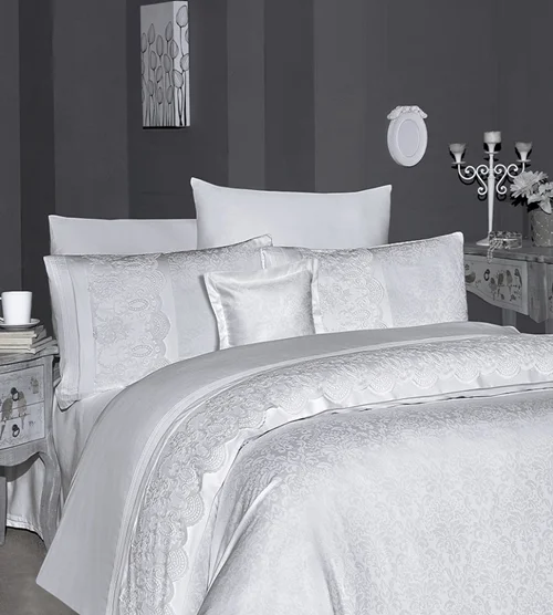 سرویس کاور روتختی فرست چویس کوئین HILLARY FIRST CHOICE